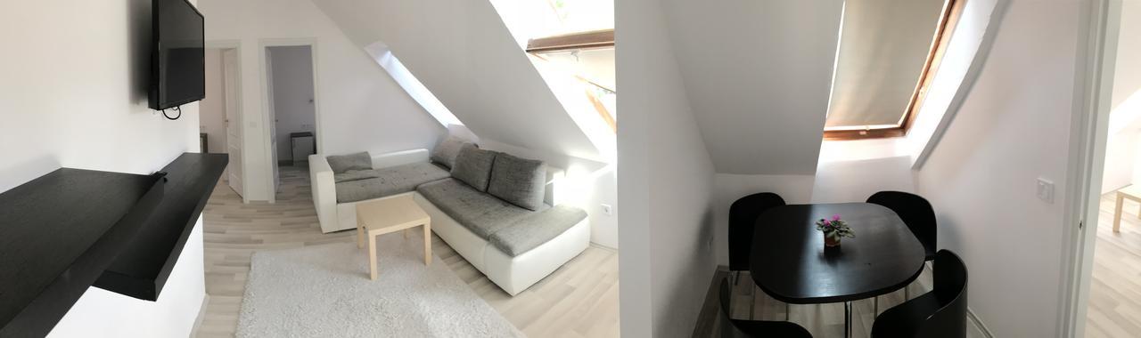 Oliver Inn Balatonlelle Buitenkant foto